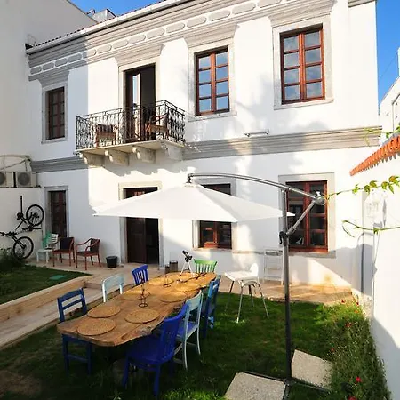 Pudra Suites Pensiune